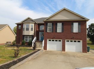 710 Superior Ln, Clarksville, TN 37043