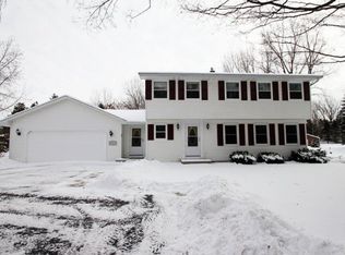 3873 Golden Spike Ln, Green Bay, WI 54313