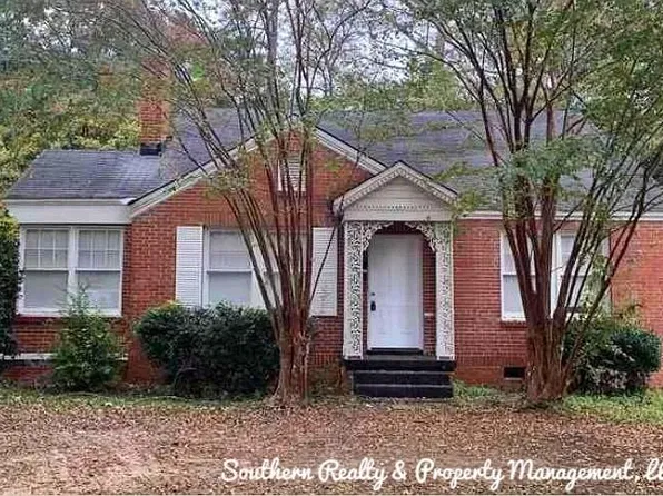 526 Federal Dr, Montgomery, AL 36107