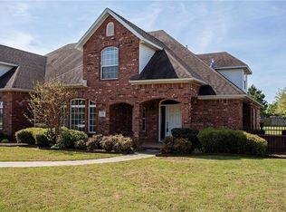 7181 Sundrops Ct, Springdale, AR 72762