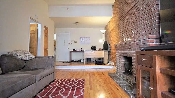 Rented by Citi Habitats | media 10