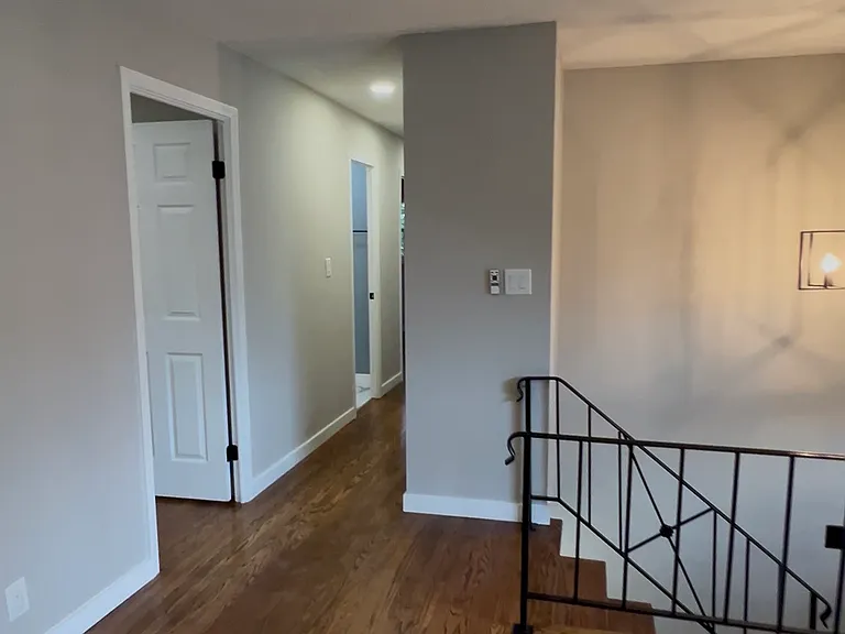 9620 Wallace Ave — Photo 3