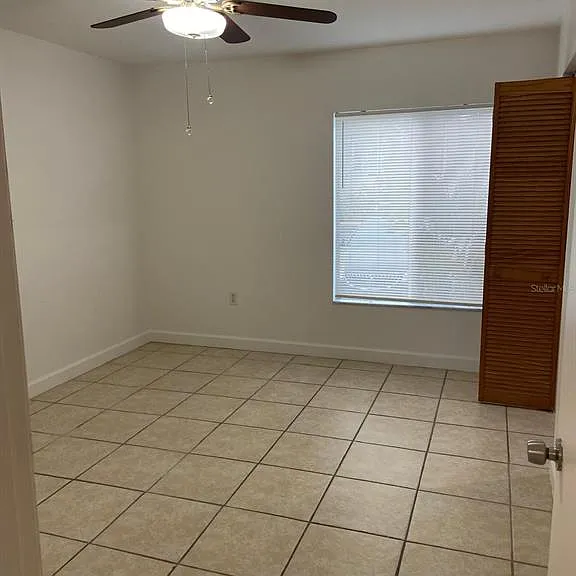 3832 N Lake Dr #116 — Photo 8