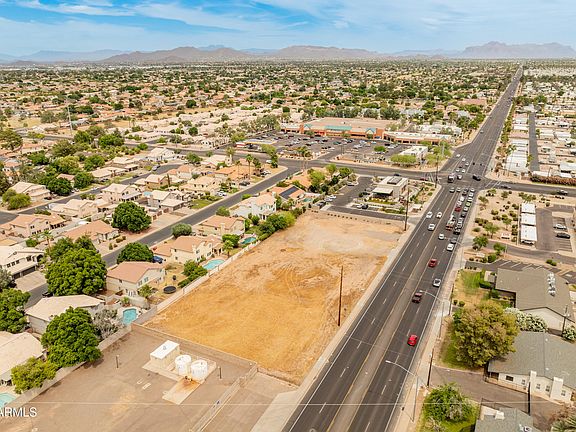 4th image of 3536 E UNIVERSITY Drive #-