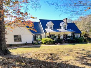 1420 Liberty Rd, Charlotte, TN 37036