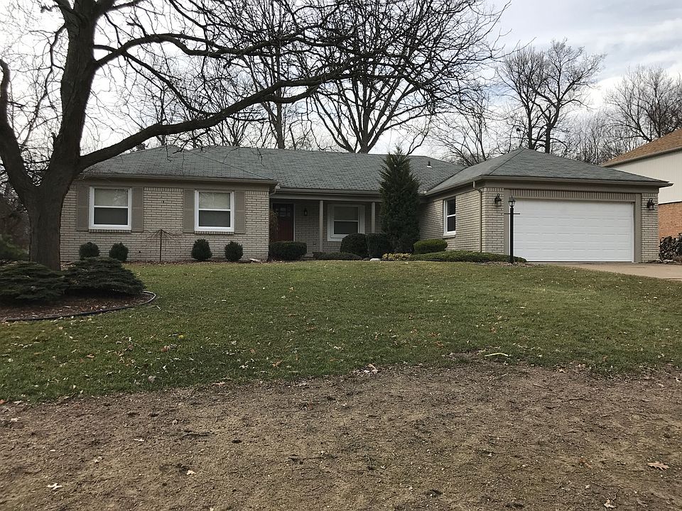 1st image of 25683 Livingston Cir