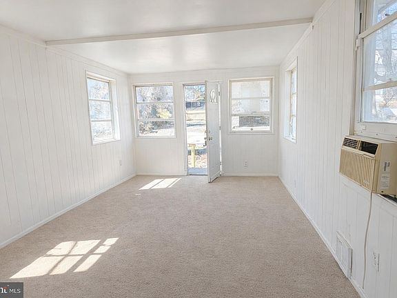 5th image of 171 Erial Rd