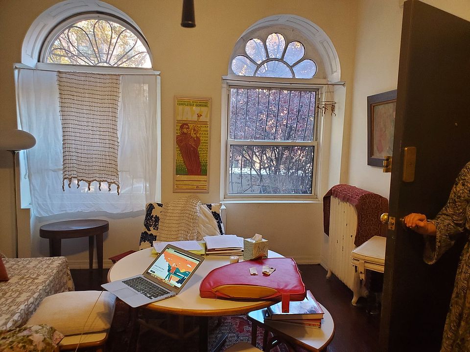 2nd image of 74 Halsey St #1