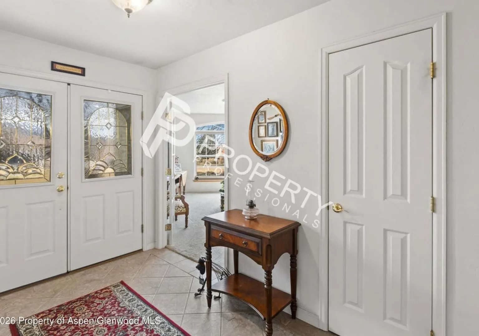 Beautiful 4 Bedroom Home for Rent in Battlement Mesa — Photo 2