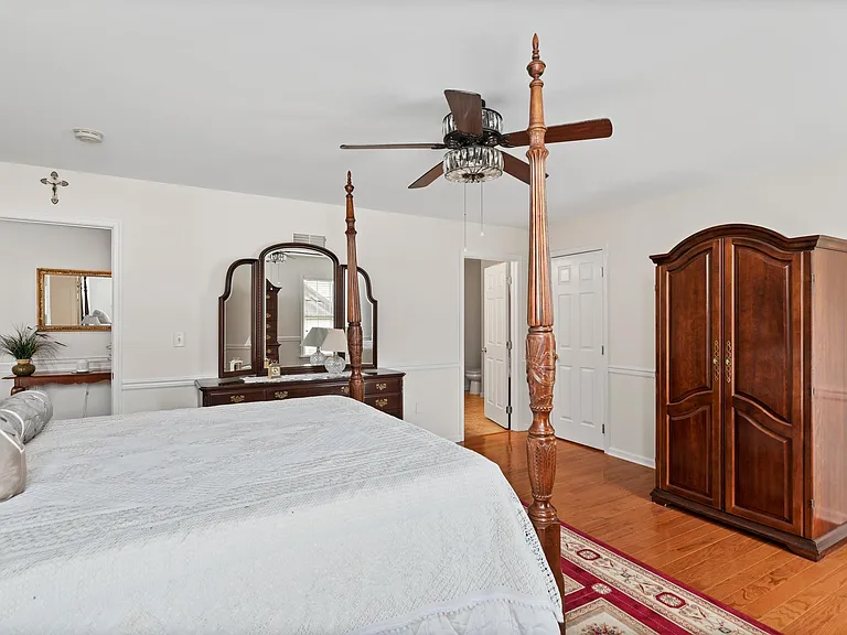 6330 Mercury Dr — Photo 26