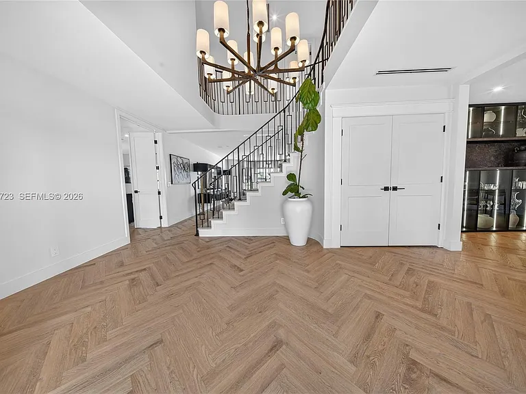 4312 NE 22nd Ave — Photo 4