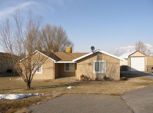 1828 W 2100 S, West Haven, UT 84401