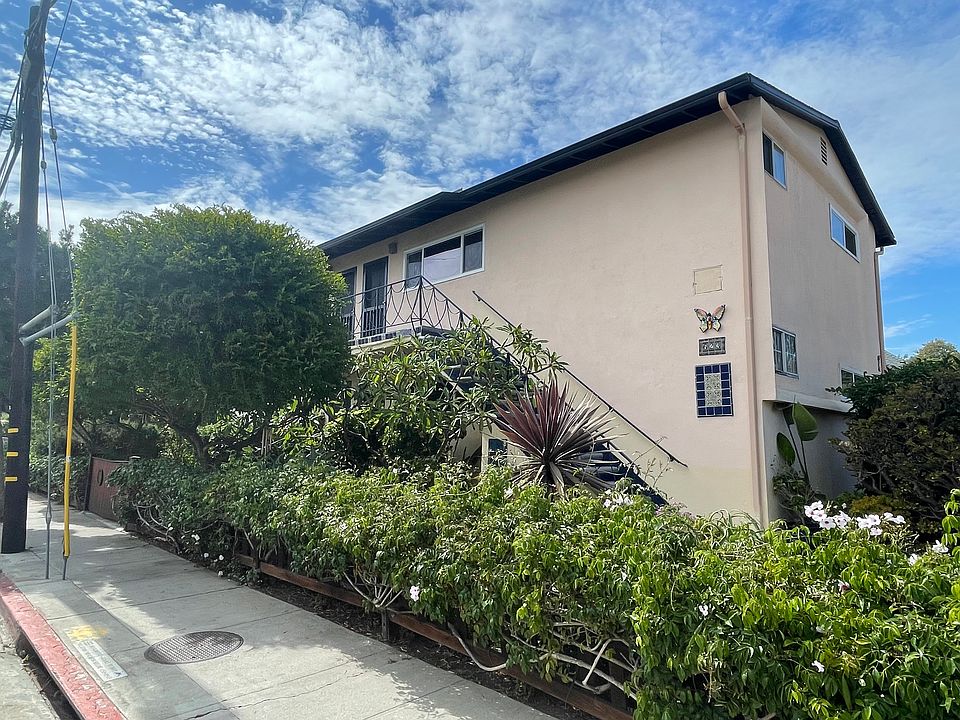 Front of 623 Marine at the corner of Highland and Marine in Ocean Park, Santa Monica. The rental unit 3 is at the upstairs corner with windows on three sides.