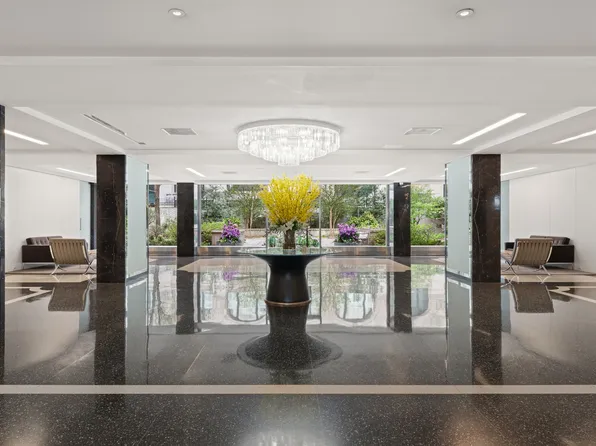 70 East 10th Street image 15 of 21