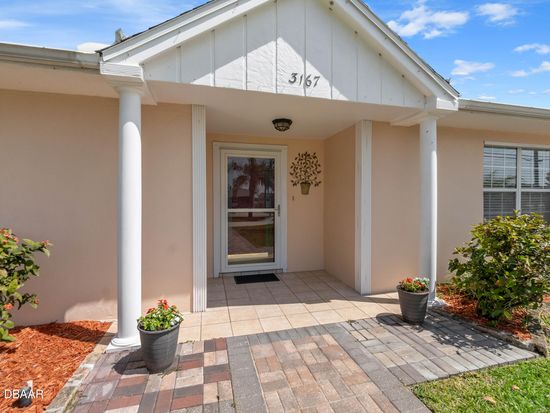 3167 S Peninsula Dr, Daytona Beach, FL 32118