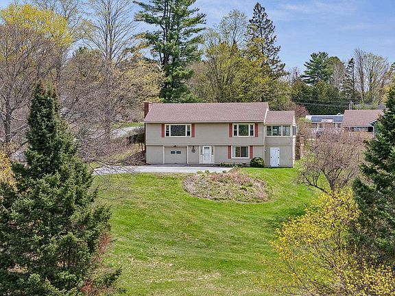 3rd image of 219 Towne Hill Road