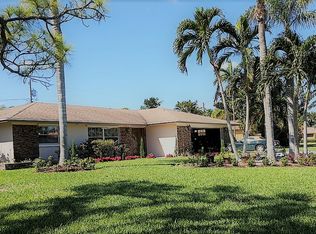 1935 Richard Ln, Palm Springs, FL 33406