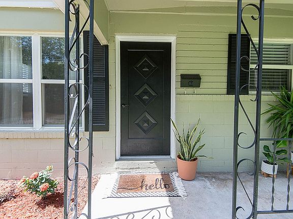 4th image of 603 Francis St W