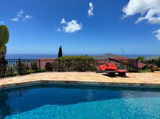 1947 Alaweo St, Honolulu, HI 96821
