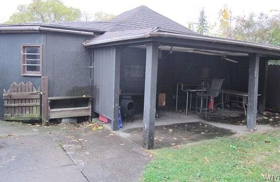 3rd image of 3063 Orleans Ave