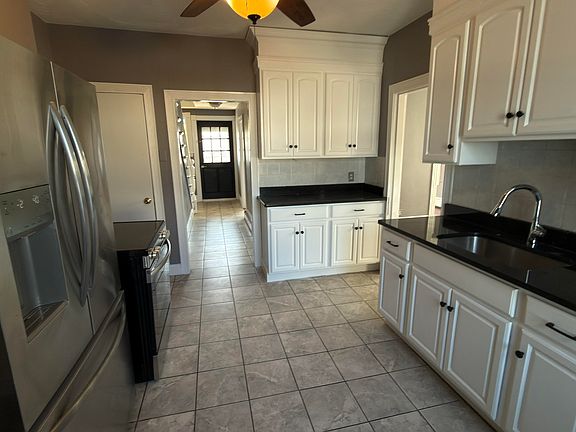 4th image of 61 Water St #61