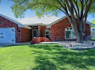 5 Kensington Ct, Roswell, NM 88201