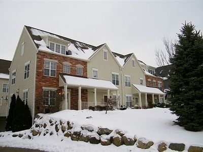 2035 McKenna Blvd, Madison, WI, 53711