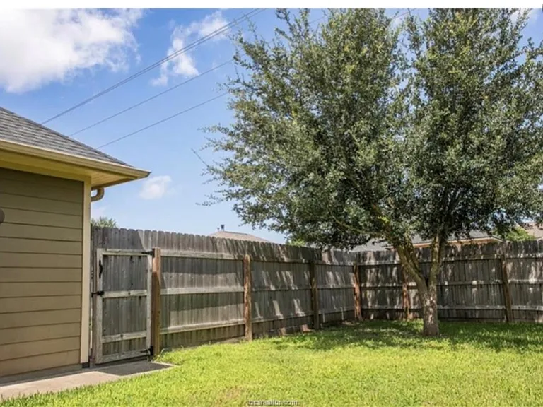 4219 Candace Ct — Photo 14