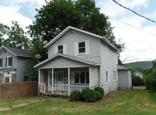 28 Mechanic St, Towanda, PA 18848