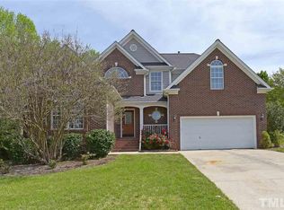 206 Fern Ridge Dr, Cary, NC 27518