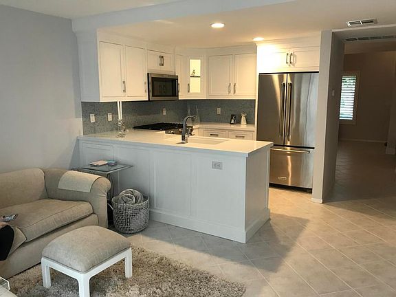 2nd image of 216 Gazania Ct