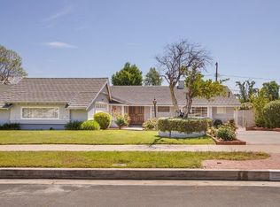 9550 Petit Ave, North Hills, CA 91343