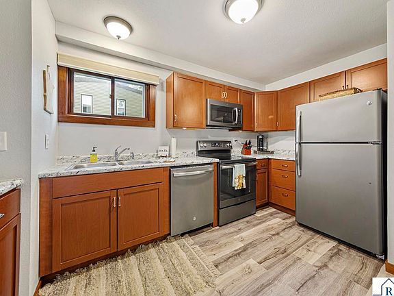 4th image of 1686 La Mar Dr