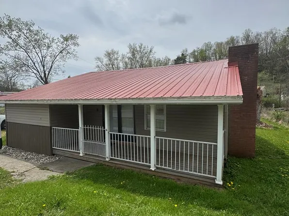7424 Okey L Patteson Rd, Scarbro, WV 25917