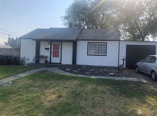 115 W Loop Dr, Moses Lake, WA 98837
