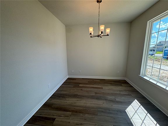 5th image of 10629 Burgundy Berry Way