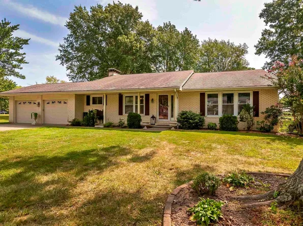 404 Partridge Ln, Carterville, IL 62918