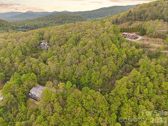 2nd image of Pinnacle Mountain Rd