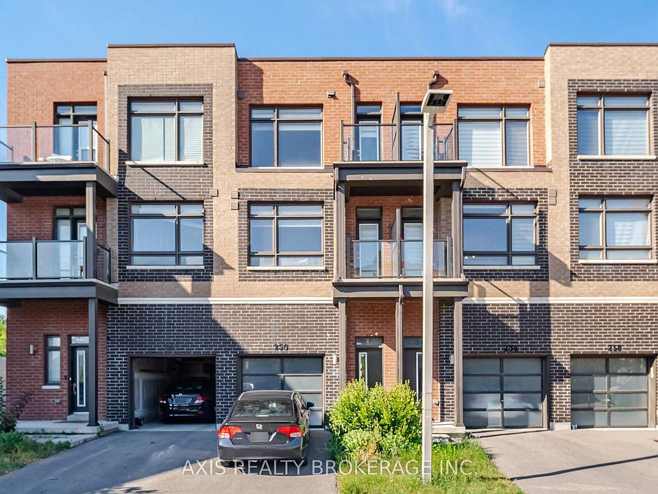 1st image of 250 Dalhousie St