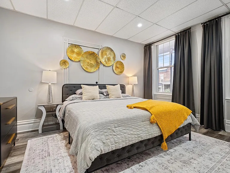 535 Gross St #1 — Photo 4