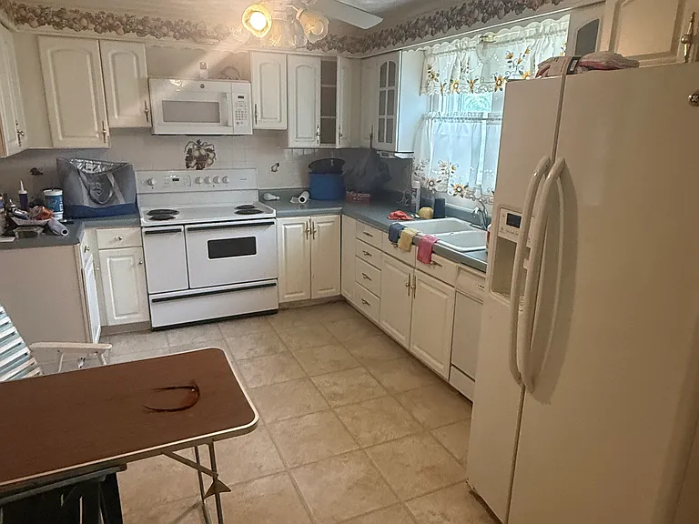 34 Jarvis Pl — Photo 7