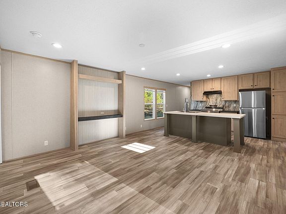 3rd image of 26 Grouse Ct