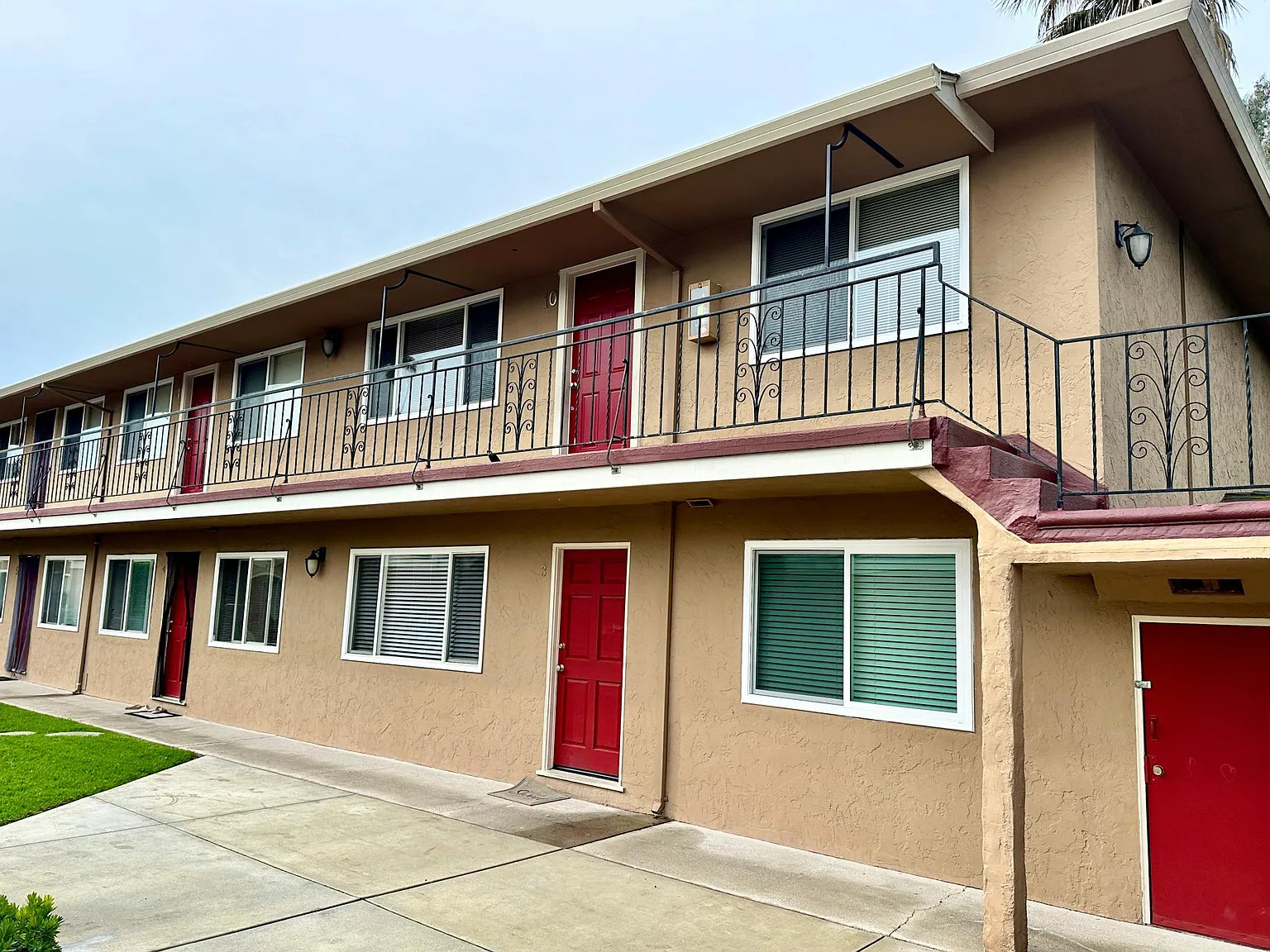 2 bed, 815 sqft, $2,875 — Photo 1