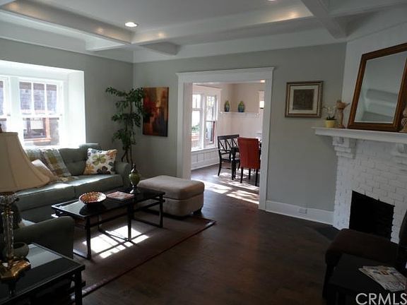 5th image of 975 N Garfield Ave
