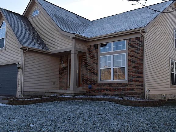 2nd image of 5999 Epernay Way