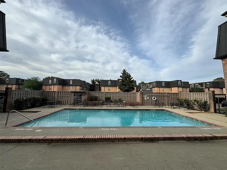 2475 Underwood St #291 — Photo 31