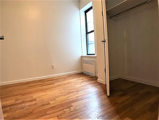 Rented by Brooklyn Group | media 8