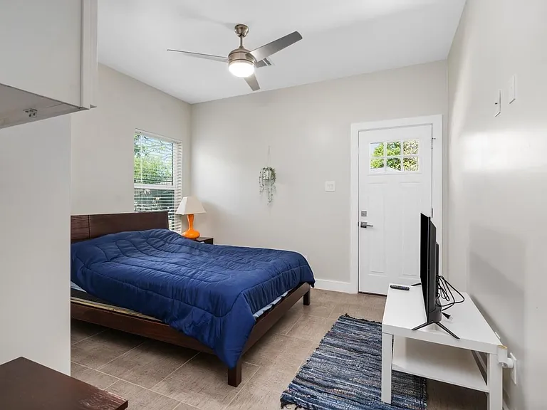 7101 Foster St #A — Photo 16