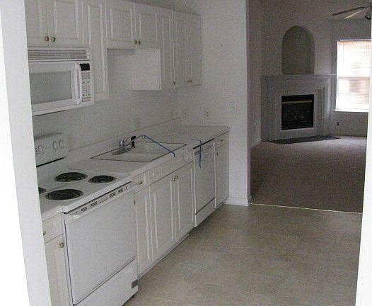 4th image of 1100 A Nicklaus Drive
