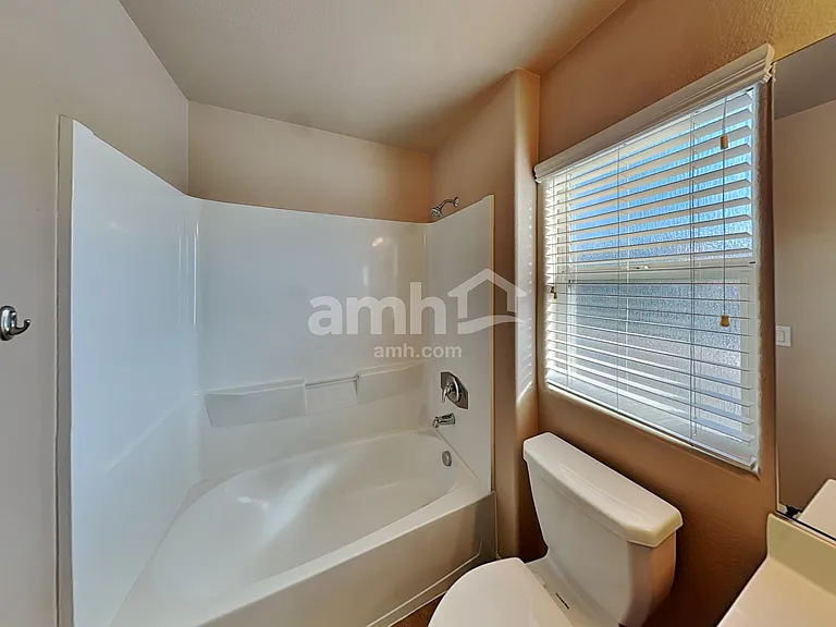 10382 September Flower St — Photo 16